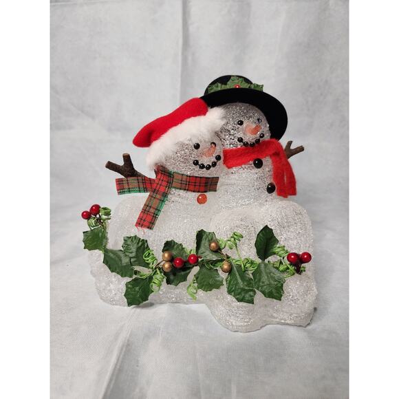 Vintage Light Up Snowman Couple Christmas Holiday Decor Santa Hat Mistletoe - Picture 1 of 9